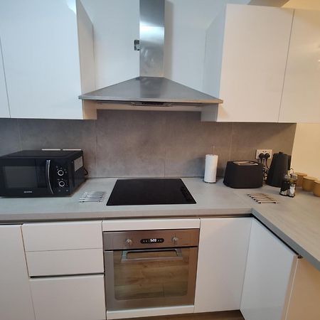 Central Modern Sliema 2 Bedroom Apartment Luaran gambar