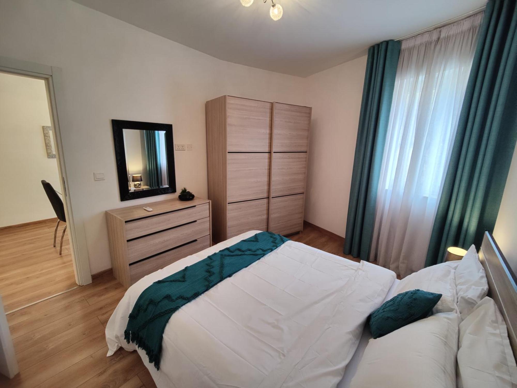 Central Modern Sliema 2 Bedroom Apartment Luaran gambar